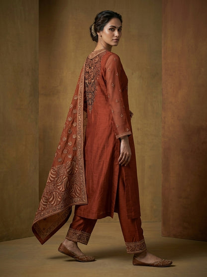 Customised Chanderi Embroidered set