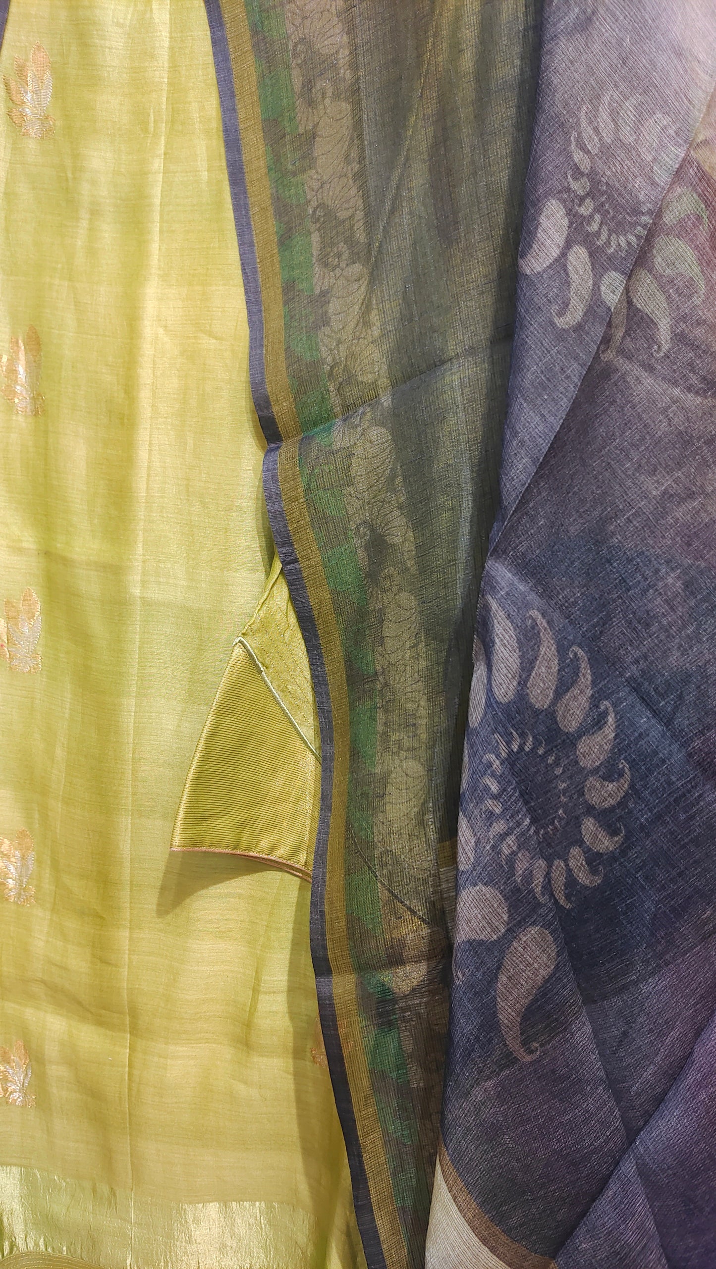 Semi Stitched Casual Chanderi Suitset