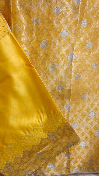 Semi Stitched Chanderi Ɓlouse